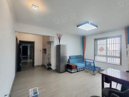 四中旁适合陪读住家_品质装修_客厅带柜机空调_全屋定制衣柜