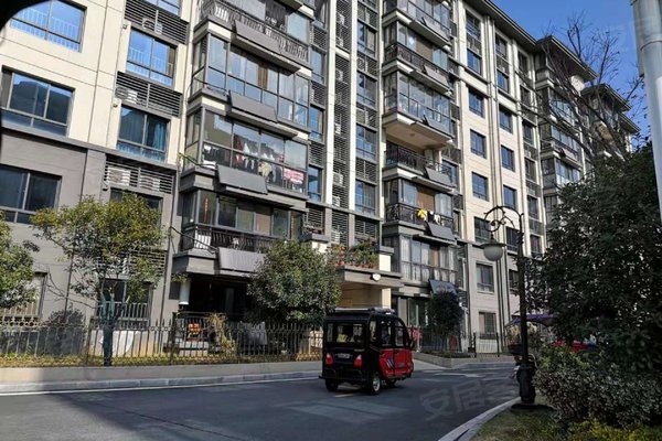庐江人口碑_安徽庐江官员雅照
