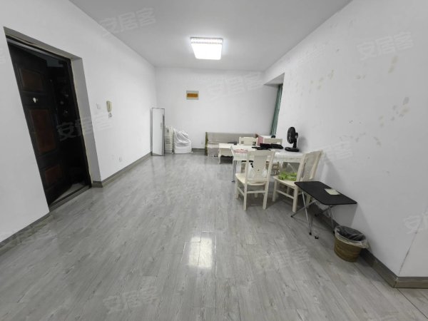 淮合花园B区_3室1卫_家电齐全_拎包入住_随时看房