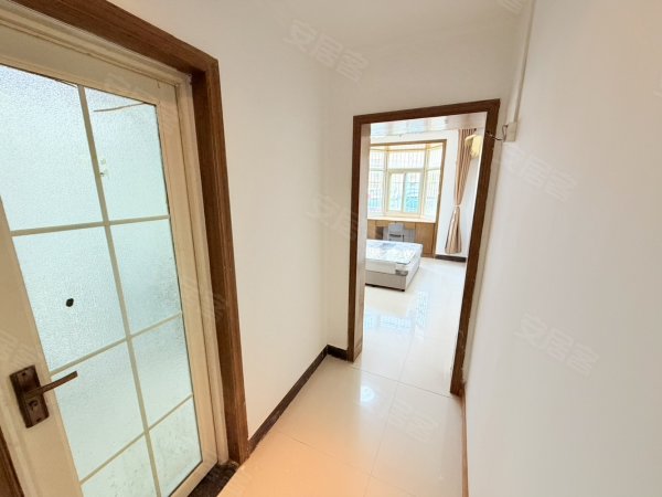 朝南独卫_万象汇_葛大店_望湖城_幸福雅苑_加侨广场_可短租