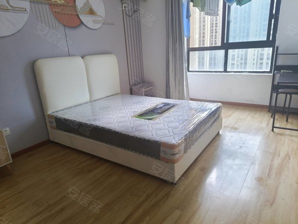 南站附近4号线薛河站厨房绿地中心，春台街，邻里坊乐活街