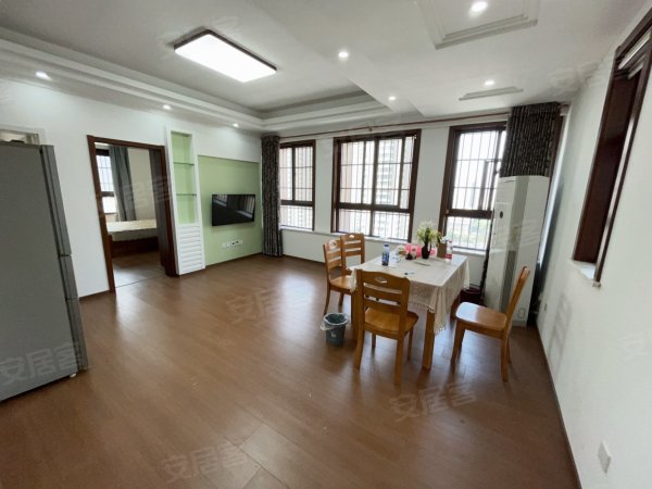 下楼地铁_民水电_大边户_采光绝了_秋浦河_葛大店_绿地赢海