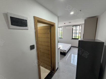 洪岗地铁口（朝南大套内）第六空间（港汇广场）大唐国际