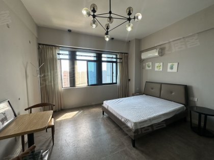 实拍！洪岗地铁口_大唐国际_新华国际_华府骏苑一室自住装修