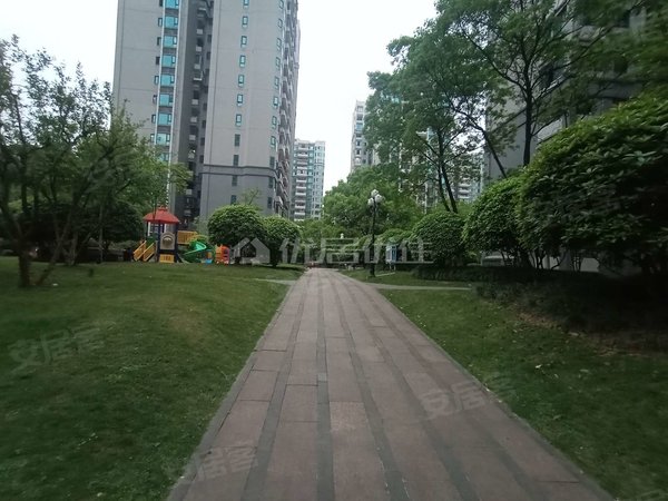 重庆九龙坡华岩新城恒大雅苑恒大雅苑精装大三房业主诚心出租出租房源