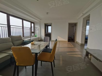 港澳广场旁_精装急租_家电齐全_采光好_客厅带空调_拎包即住