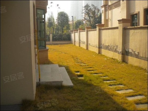 华阳独栋别墅,花园400平米,纯享受小区