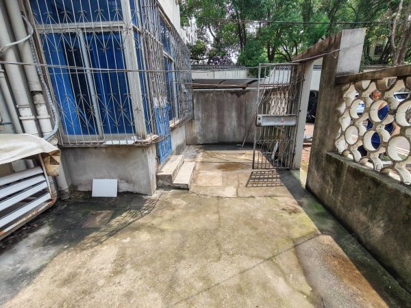 沿河路可苑新村_精装2室_1楼带院子已开门_图片实拍看房方便
