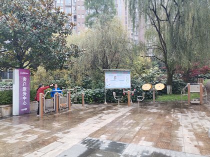 贵阳金元国际新城人口_贵阳龙洞堡国际机场(2)