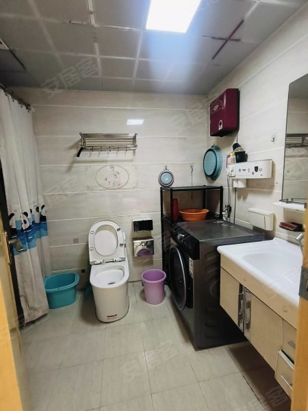 御湖观邸靠近大门口两室出租自住装修首次出租家电齐全拎包入住