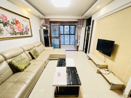上城国际新界，带暖气，靠近地铁站，大润发，南门小学，36中