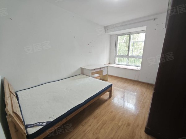 包河区紫竹苑简装两房两厅拎包入住