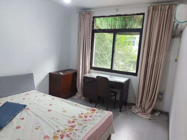 安大北门_校内合租主卧_精装修拎包入住随时看房_室内整洁卫生