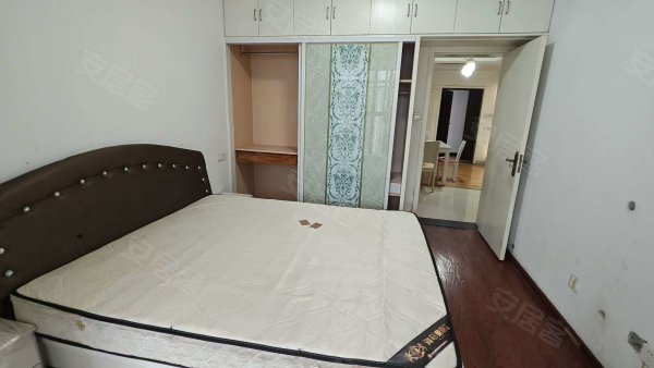 四里河_中铁国际城和畅园_简装三室_拎包入住_随时看房