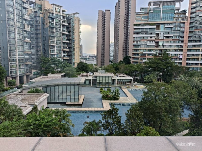 花都凯旋门别墅