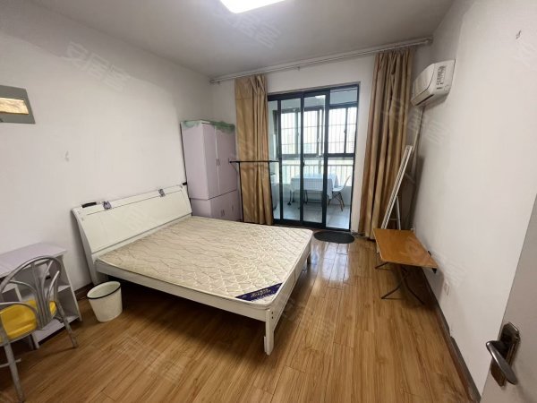 望江路中学旁_康馨名家_三室一厅_精装修_家电全齐_拎包即住