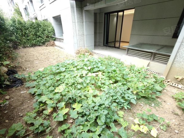 锦绣首玺_带院子好房出租_中央空调地暖_可拎包入住