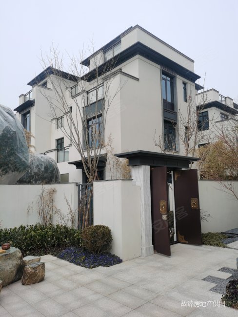临潼东不要中式徽派合院电梯入户温泉入室送院子露台