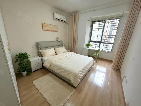 高速时代广场旭辉御府精装修单间出租_拎包入住包物业包网费