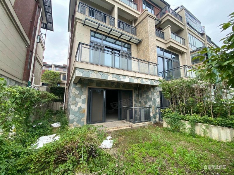 华标南面 排,景观无遮扫,华标峰湖御境(别墅)二手房,1750万,5室4厅,6