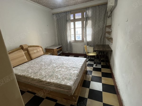六安路45中隔壁，全套电器家具，拎包入住，