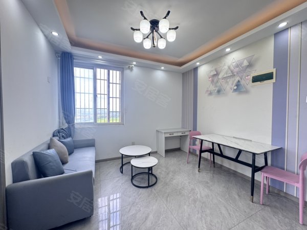 新店可短租月付_精装两室一厅_免费停车民水民电_一级能耗