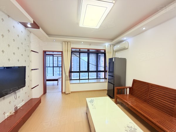 近武里山天街_价格可谈_家电家具齐全_兼具采光通风_随时看房