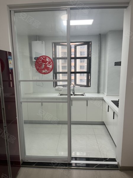中安创谷，科大讯飞，医药产业园，合肥七中，银泰，青龙岗城西桥