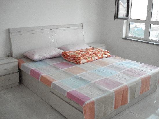 一家三口居住,多大面积适宜?求答案-1.5匹空调