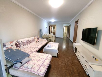 新出滨湖万科城精装大边户3室两卫_全屋定制衣柜_家具家电齐全