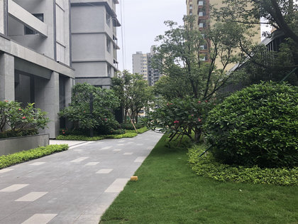 仁恒河滨花园