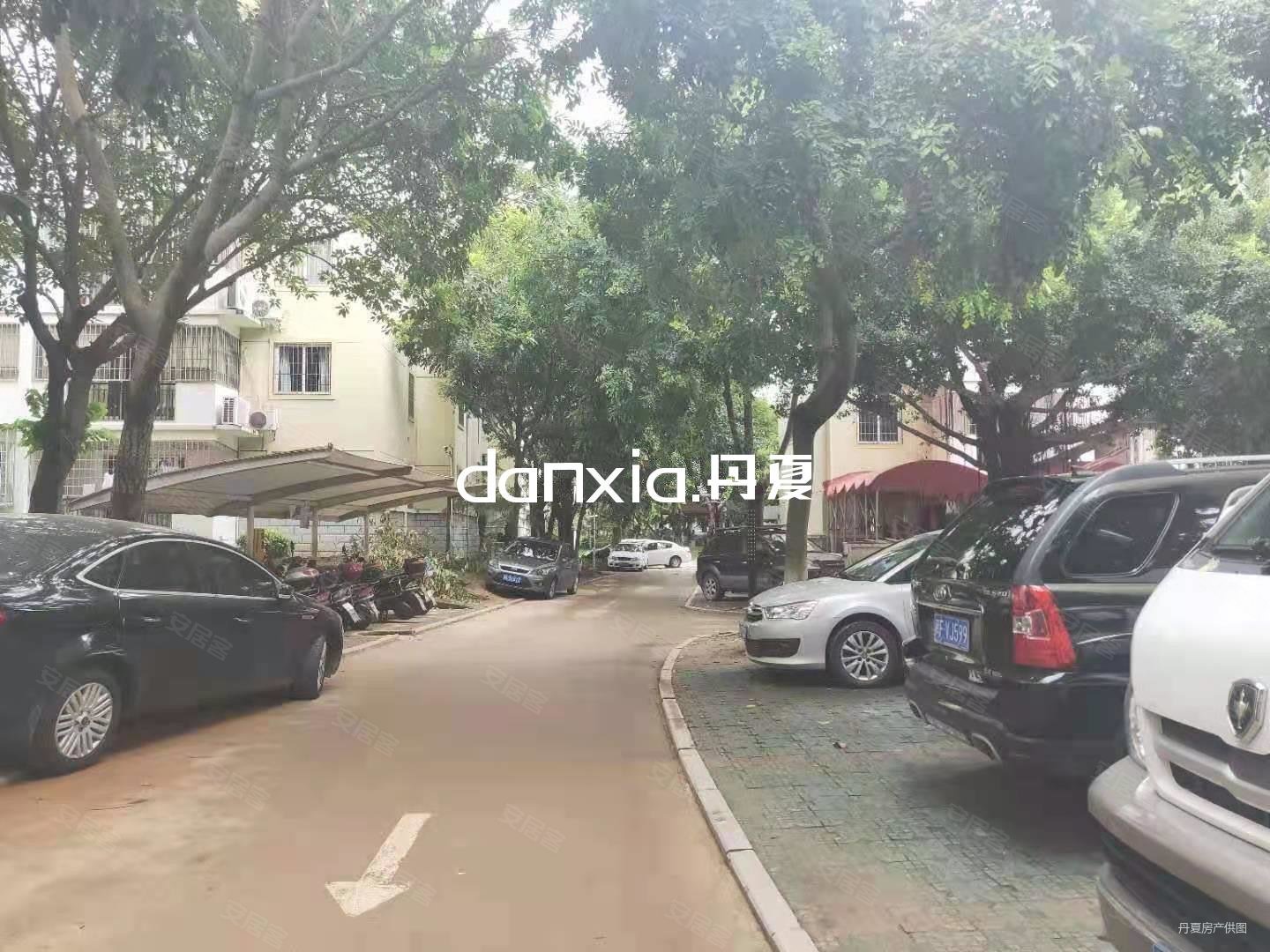 厦门房产网>厦门二手房>海沧二手房>嵩屿码头二手房>京口岩居住小区