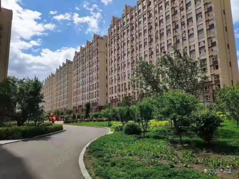 万龙银河城一期