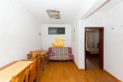 南郡明珠精装修两室，家具家电齐全，适合陪读，随时看房