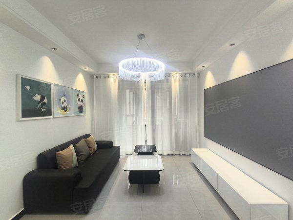 可短租月付_顺安家园精装带衣帽间_民水电_近龙湖天街_近龙岗