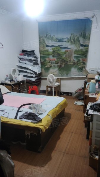 一楼带院子，出入方便，看房方便，交通方便