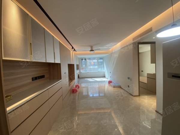 地铁口_高端小区_置地瑞玺_业主自住装修_家具已配齐_随时看