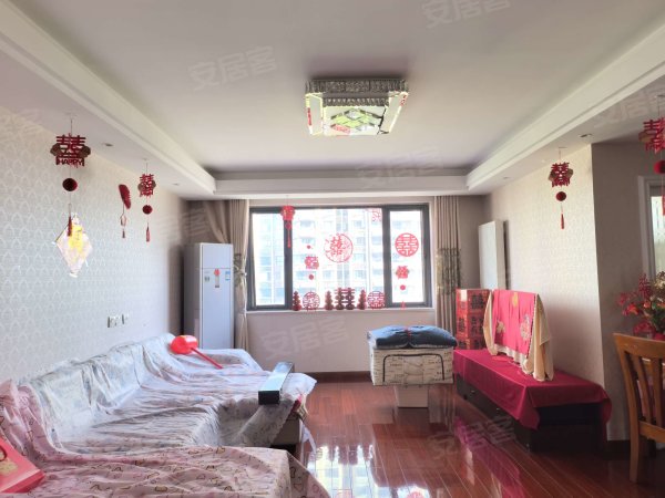 中铁四局机关大院南区_3室2厅2卫__电梯房_精装修