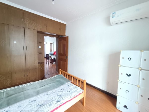 荣凤苑三室边户南北通透拎包入住家电齐全大数据产业园旁随时看房