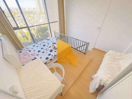 蜀山区三户室120平米正南4层