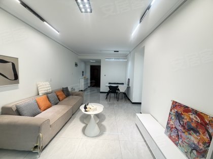 漕冲雅居精装三室_客厅带柜机_瑶海保利_2号线地铁口_过过人
