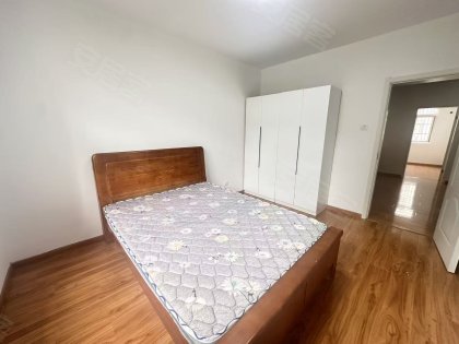 近地铁1号线！兴华苑A区三室出租_家具家电一级能耗！随时看房