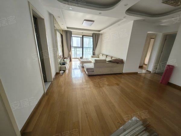 地铁1号线_金辉悦府4房2厅_家电齐全_随时看房