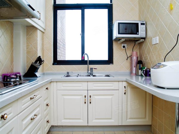 厨房装修设计门 600x600.jpg