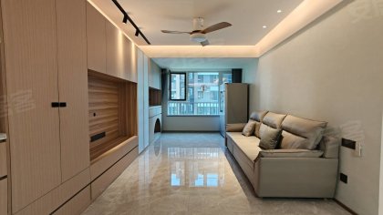 置地瑞玺二期开发商精装自住房_中央空调地暖_全屋定制衣柜