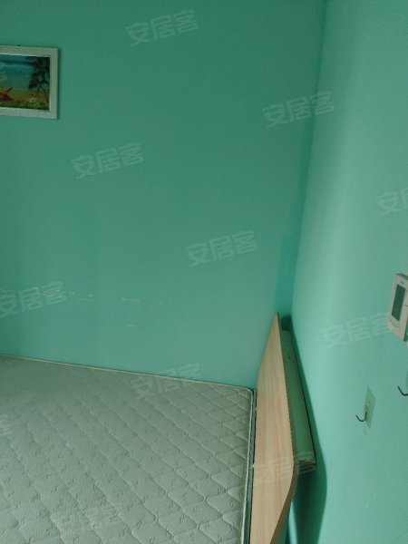 省立医院南区_蔚蓝商务港旁湖东景园南区