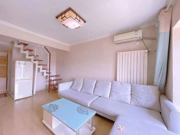 济南历下文化东路万豪国际整租|loft 在平淡的生活里寻找一些小美好无