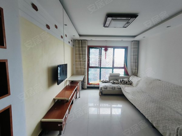 中国铁建国际城旭园_2室2厅1卫_急租房源_电梯房，钥匙在手