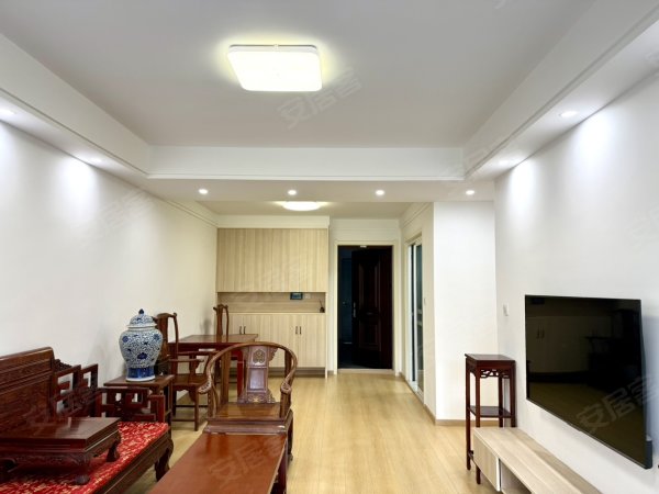 中建开元御湖公馆_精装修_家电齐全_电梯房