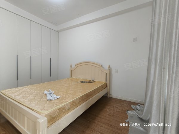 三孝口地铁站_南小_四十五中_妇幼保健院旁3室1厅精装3楼